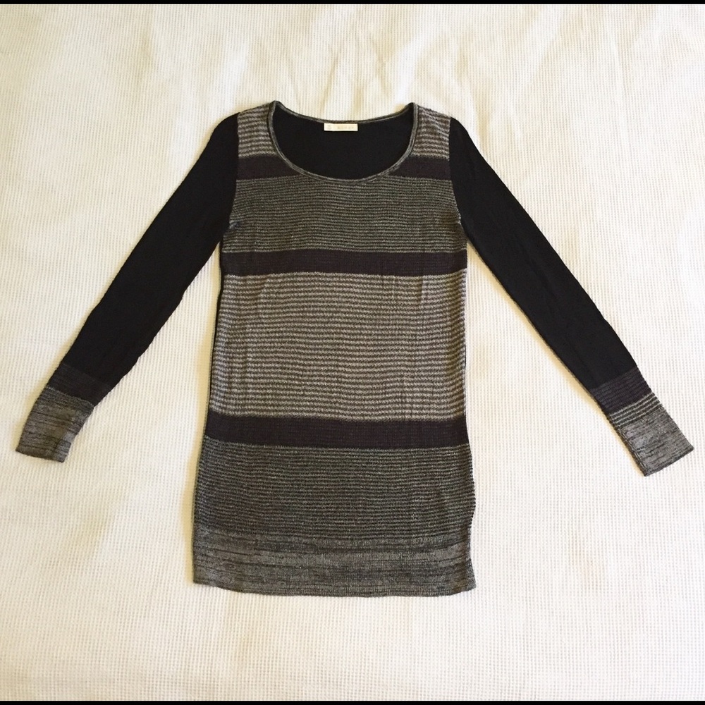 Tunic Sweater by Hinge in Black & Silver